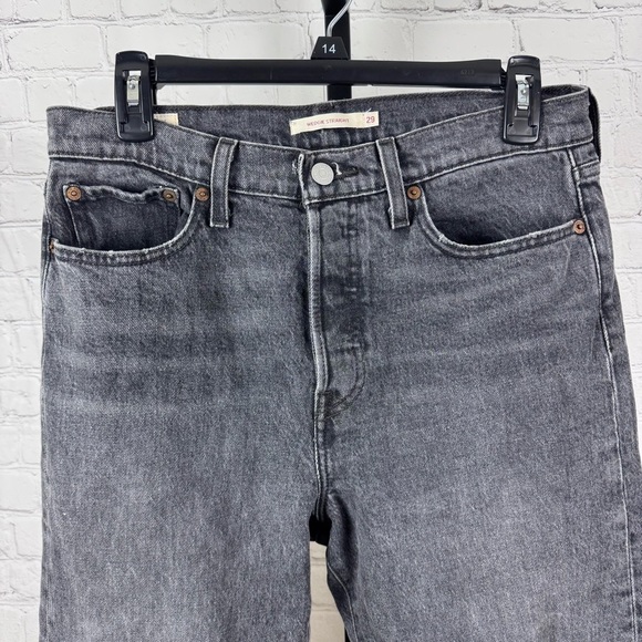 Levi’s Premium Black Wedgie Straight Button Fly Jeans Size 29 - Picture 2 of 9